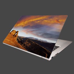 Nálepka na notebook - Kamenné údolie