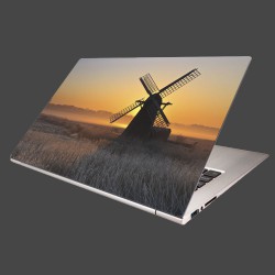 Nálepka na notebook - Mlyn v hmle