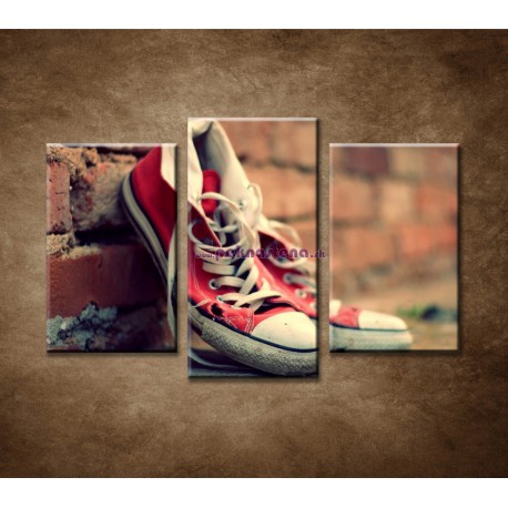 Obrazy na stenu - Červené tenisky - 3-dielny 75x50cm